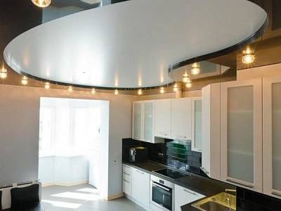 Фигурный потолок