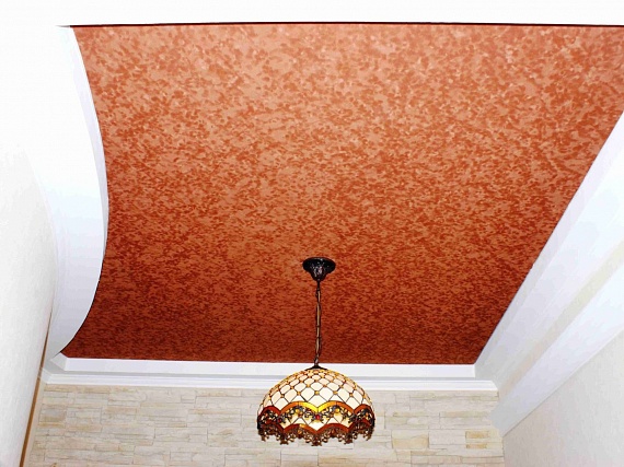 Фактурные натяжные потолки