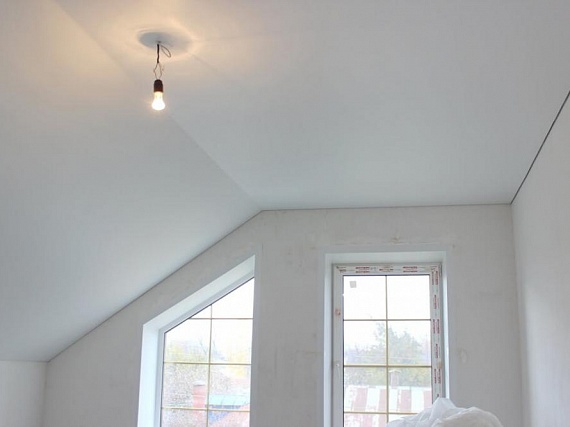 Матовый натяжной потолок